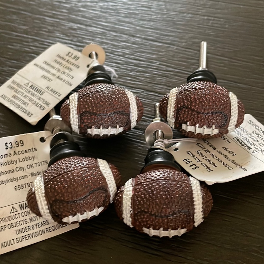 Football Knobs